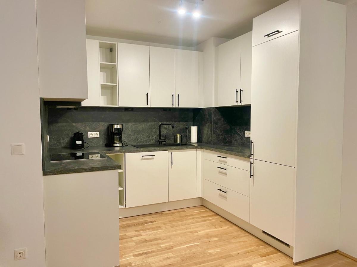 80 M2 - Terrace - Free Parking Apartamento *